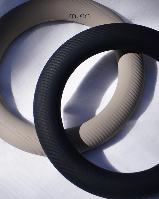 Bague Haltère Sculpturale - Noire