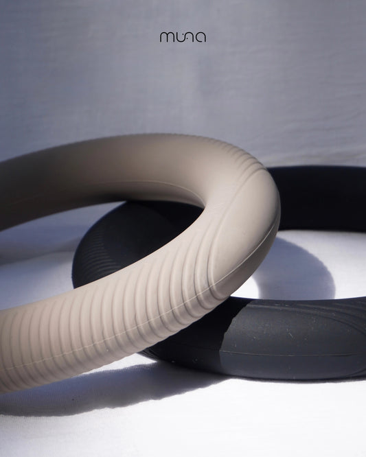 Bague Haltère Sculpturale - Milk tea